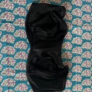 NWOT Delimira Strapless Bra